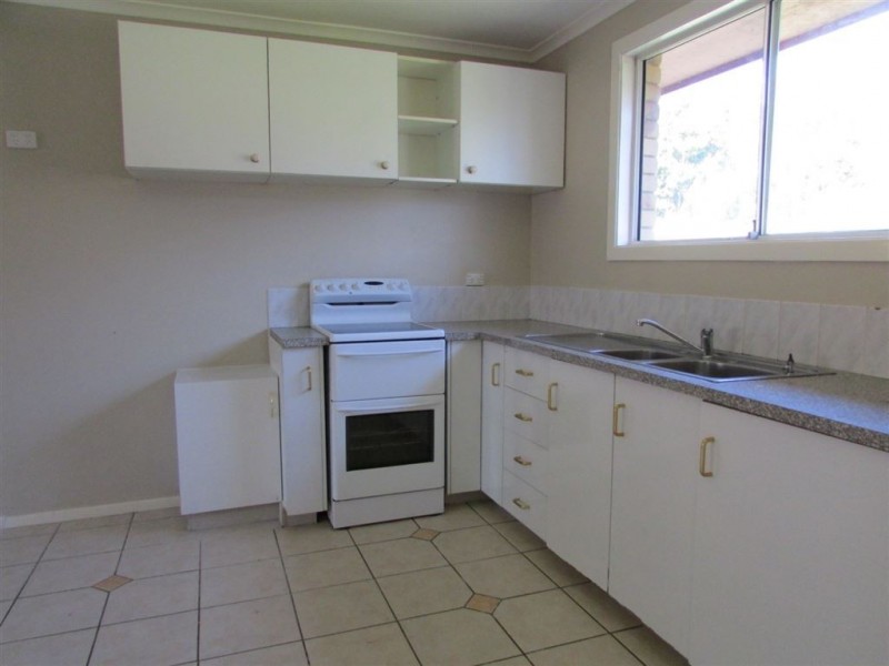 4 Bergomi Court, Eagleby QLD 4207
