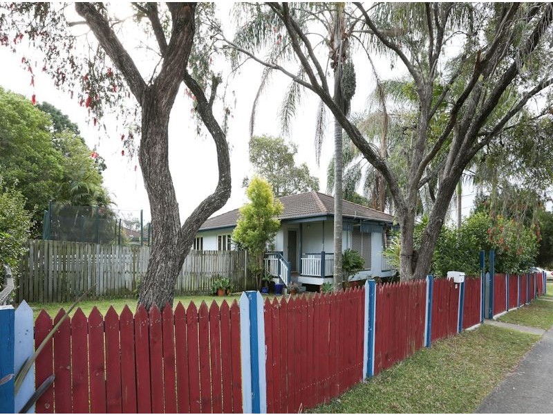 4 Toolooma Street, Logan Central QLD 4114
