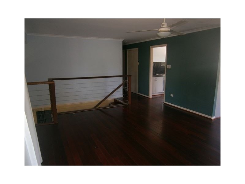 28 Meadow Cres, Beenleigh QLD 4207