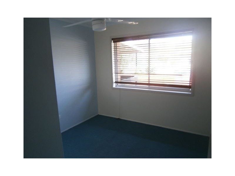 28 Meadow Cres, Beenleigh QLD 4207