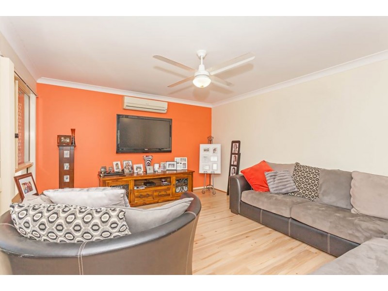 60 Loane Drive, Edens Landing QLD 4207