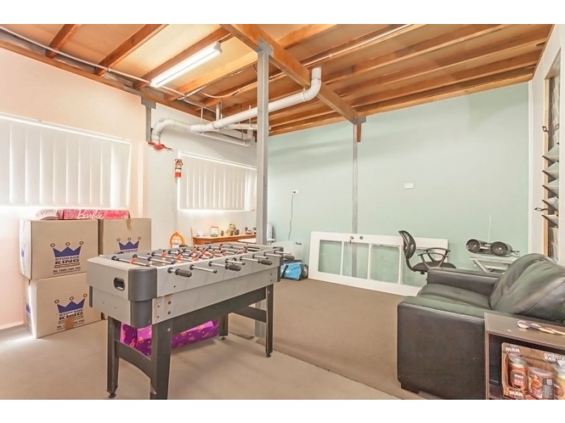 60 Loane Drive, Edens Landing QLD 4207