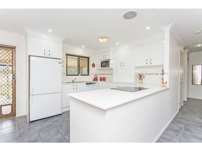 Edens Landing QLD 4207