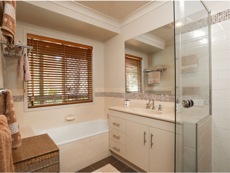 19 Louise Court, Logan Village QLD 4207