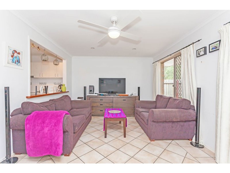 5 Natone Court, Edens Landing QLD 4207