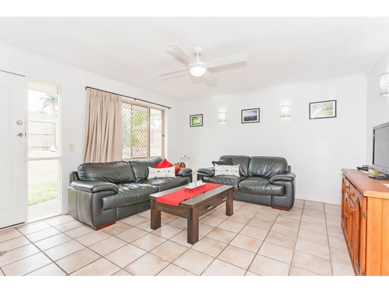 5 Natone Court, Edens Landing QLD 4207