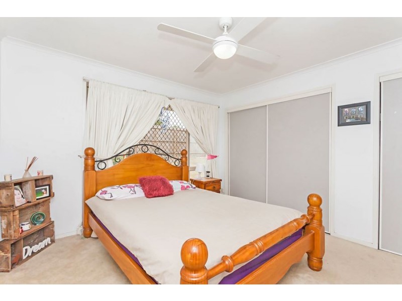 5 Natone Court, Edens Landing QLD 4207