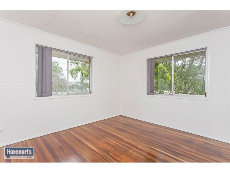 19 Tabari Place, Eagleby QLD 4207