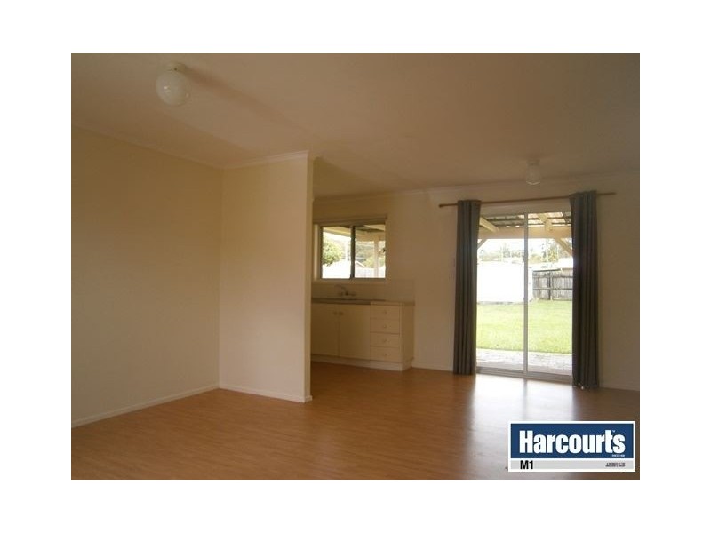 10 Lomic Court, Eagleby QLD 4207