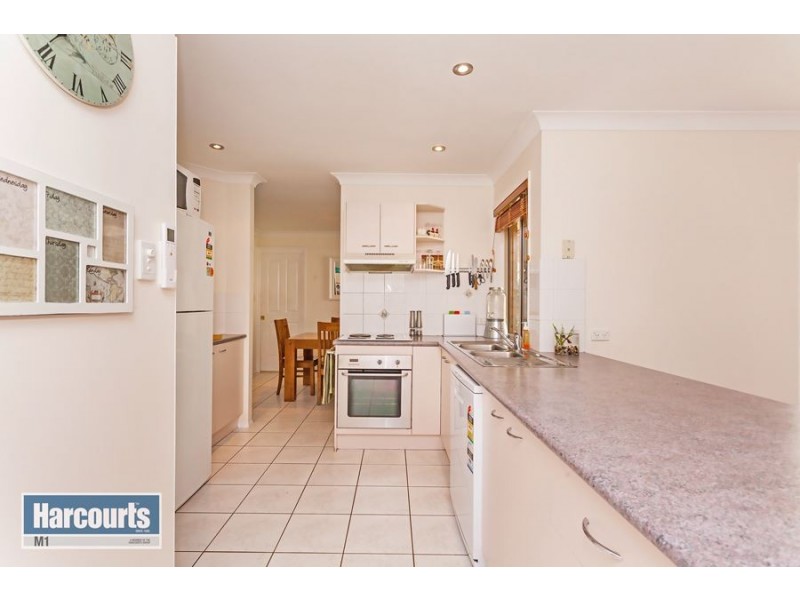 112 Pohon Drive, Tanah Merah QLD 4128
