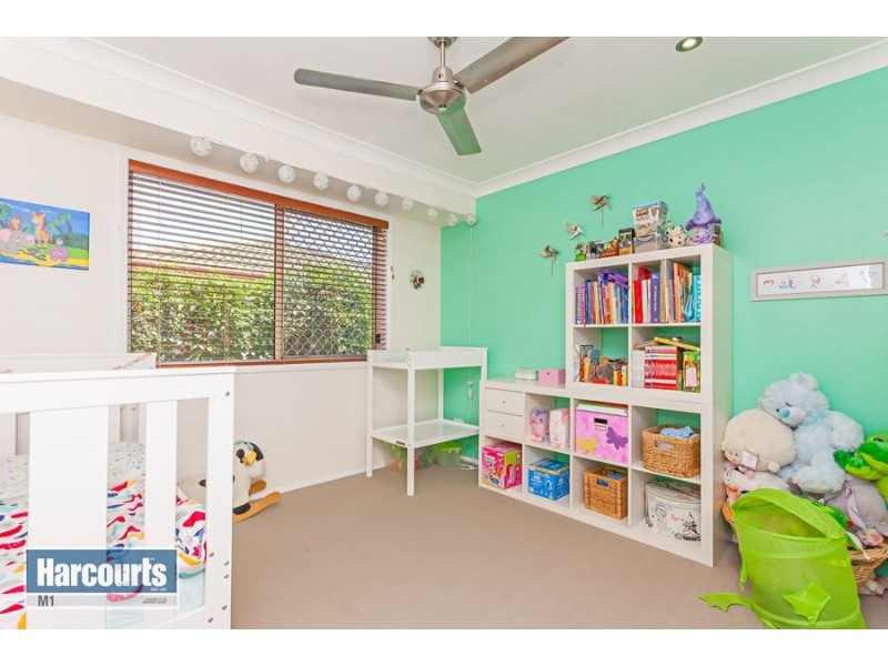 112 Pohon Drive, Tanah Merah QLD 4128