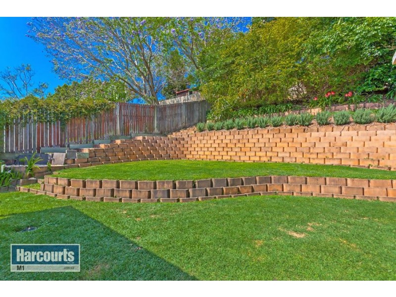 112 Pohon Drive, Tanah Merah QLD 4128