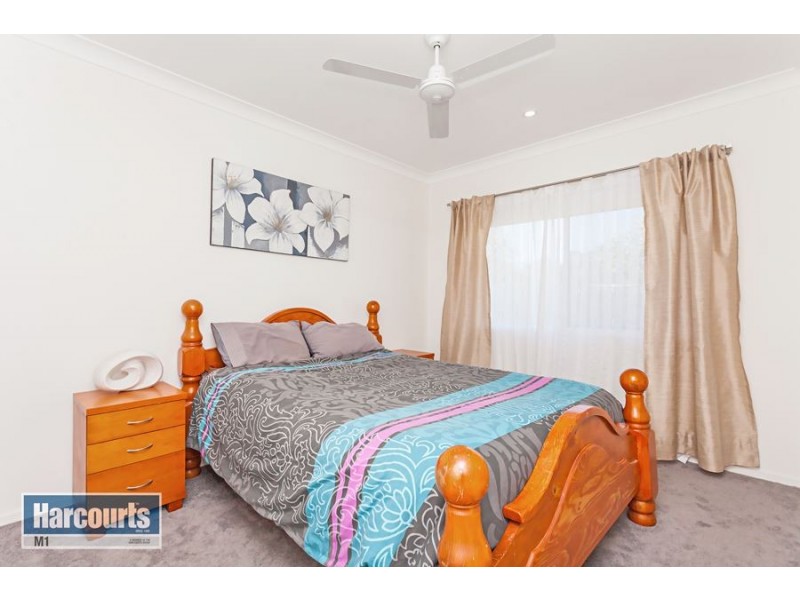 11 Conimbla Crescent, Waterford QLD 4133