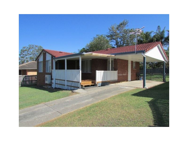 18 Tabari Place, Eagleby QLD 4207