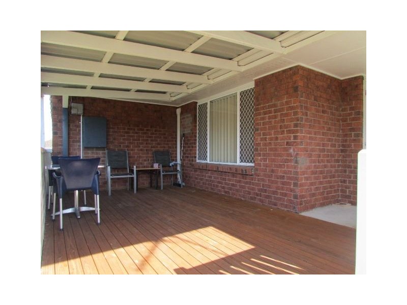 18 Tabari Place, Eagleby QLD 4207