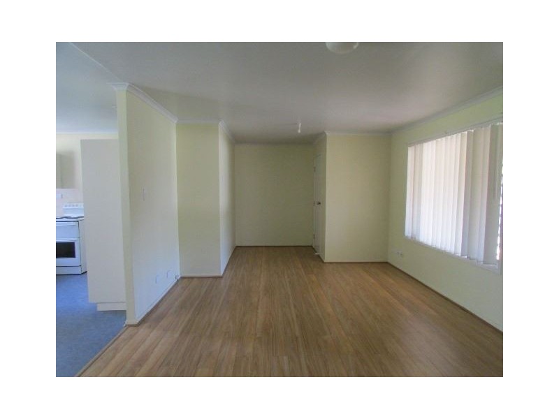 18 Tabari Place, Eagleby QLD 4207