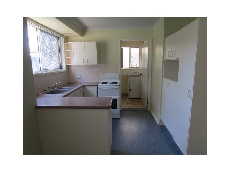18 Tabari Place, Eagleby QLD 4207