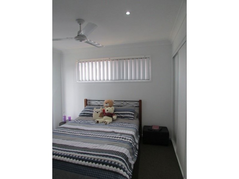 14 Barrington Circuit, Waterford QLD 4133