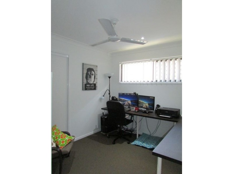 14 Barrington Circuit, Waterford QLD 4133