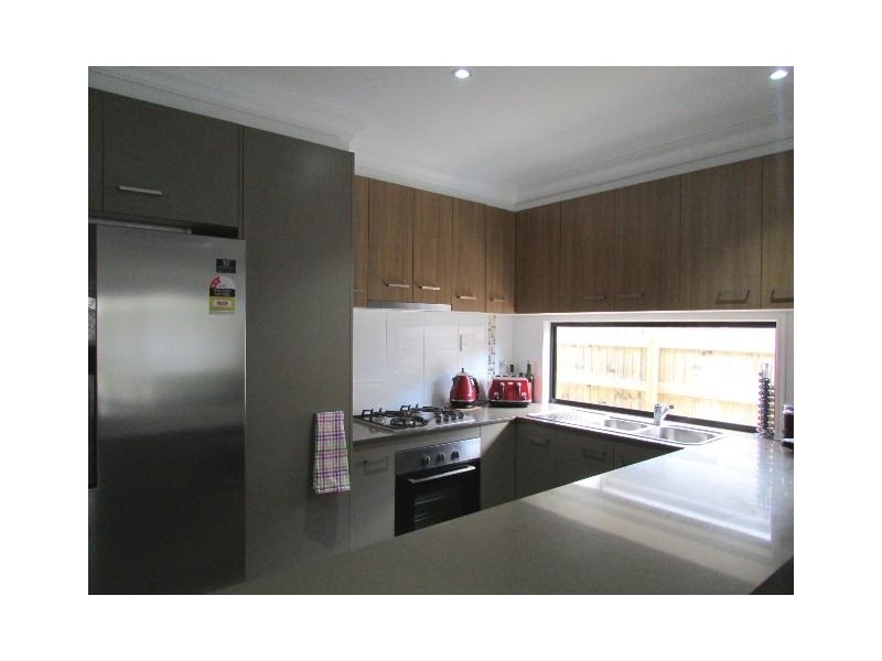 14 Barrington Circuit, Waterford QLD 4133
