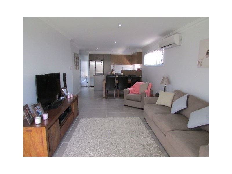 14 Barrington Circuit, Waterford QLD 4133