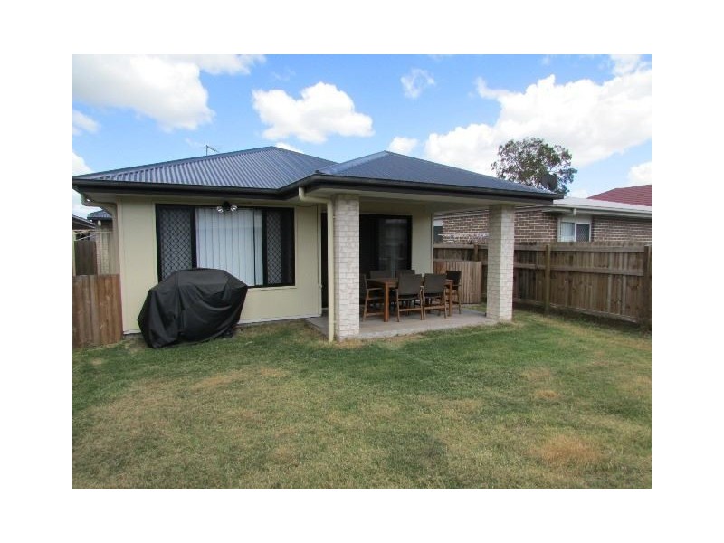 14 Barrington Circuit, Waterford QLD 4133