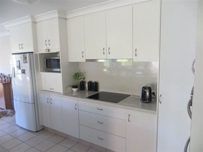 3 Cardwell Court, Meadowbrook QLD 4131