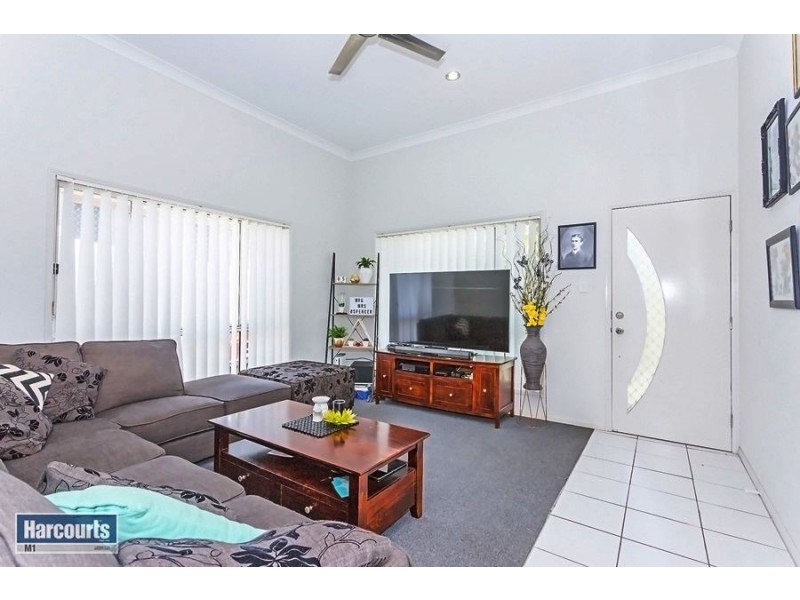 40 Mossman Parade, Waterford QLD 4133