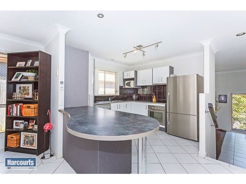 40 Mossman Parade, Waterford QLD 4133