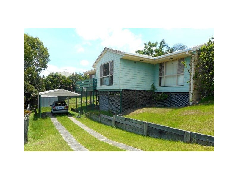 35 Hillside Crescent, Edens Landing QLD 4207