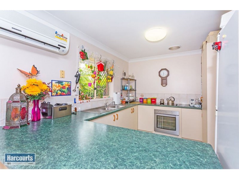 10 Gariswood Court, Edens Landing QLD 4207