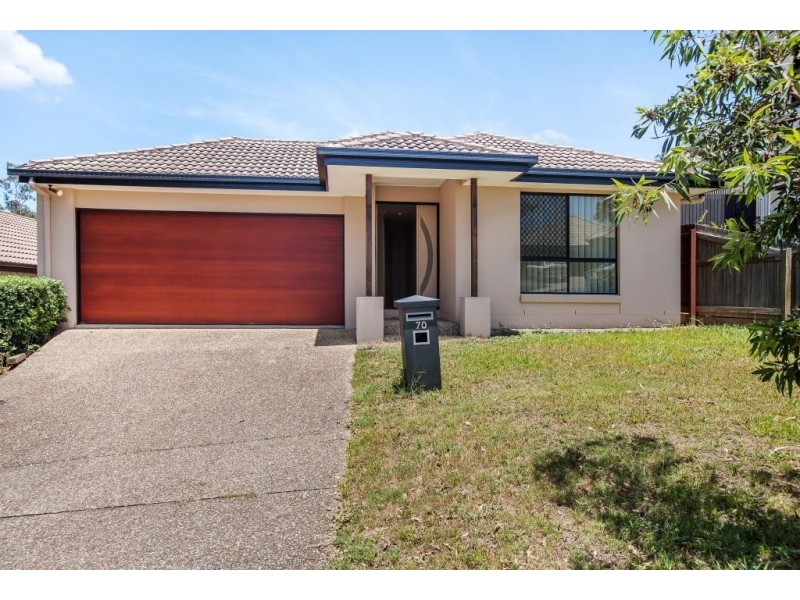 70 Woodlands Blvd, Waterford QLD 4133