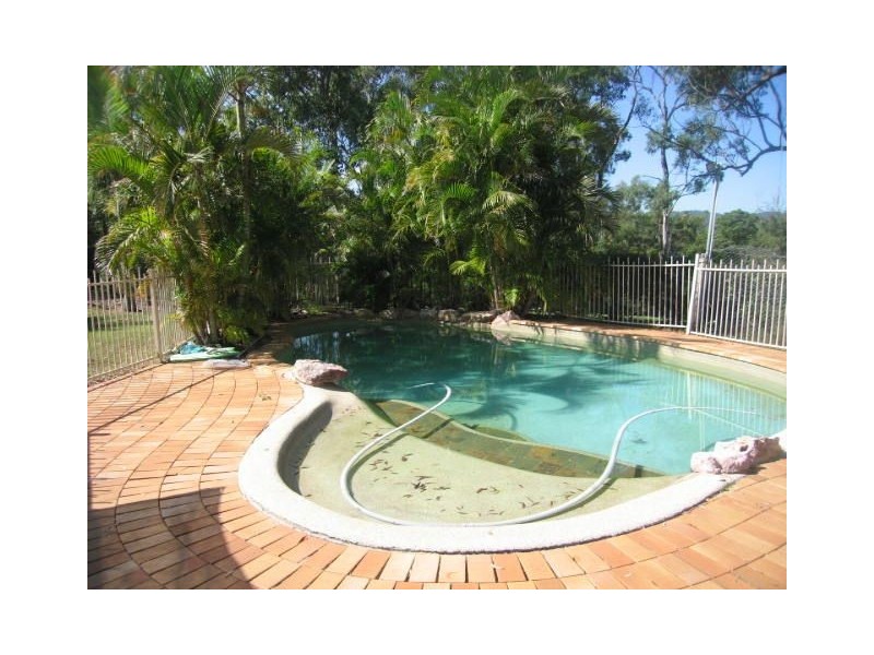 55 Sheree Crt, Buccan QLD 4207