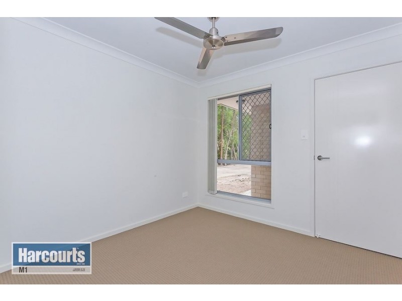 17b Spruce Street, Loganlea QLD 4131