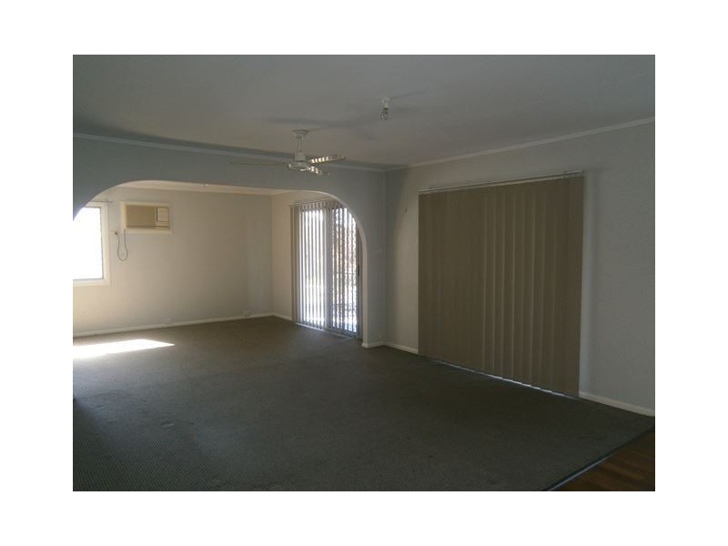 121 Milne St, Beenleigh QLD 4207