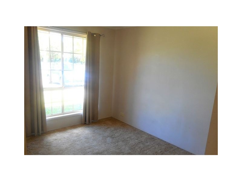 2 Brentford Rd, Bethania QLD 4205