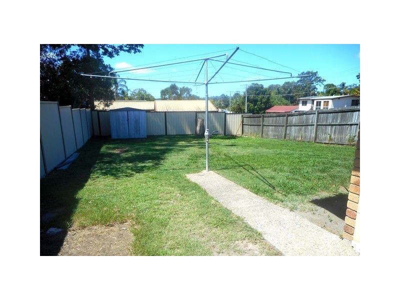 2 Brentford Rd, Bethania QLD 4205