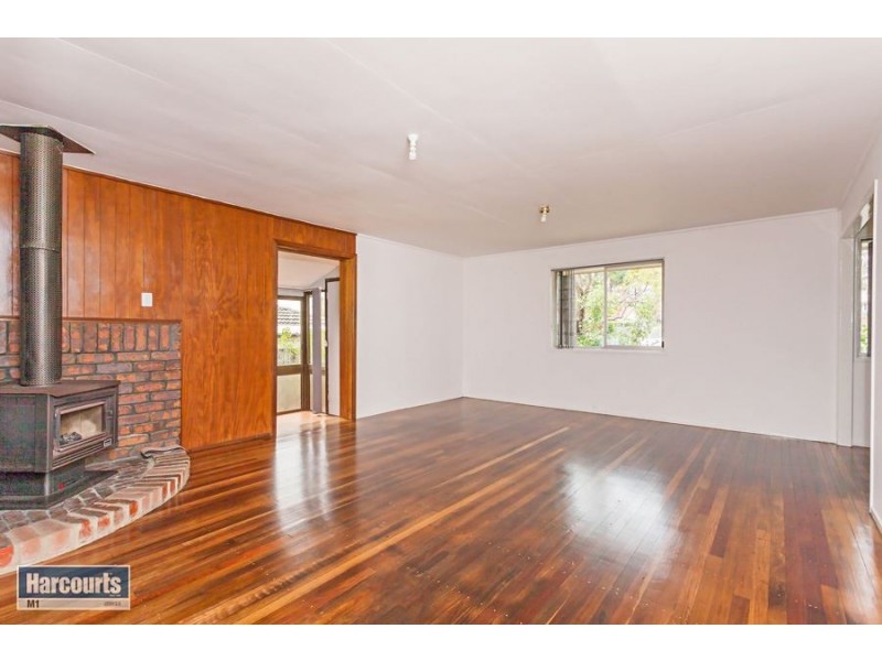 19 Tabari Place, Eagleby QLD 4207