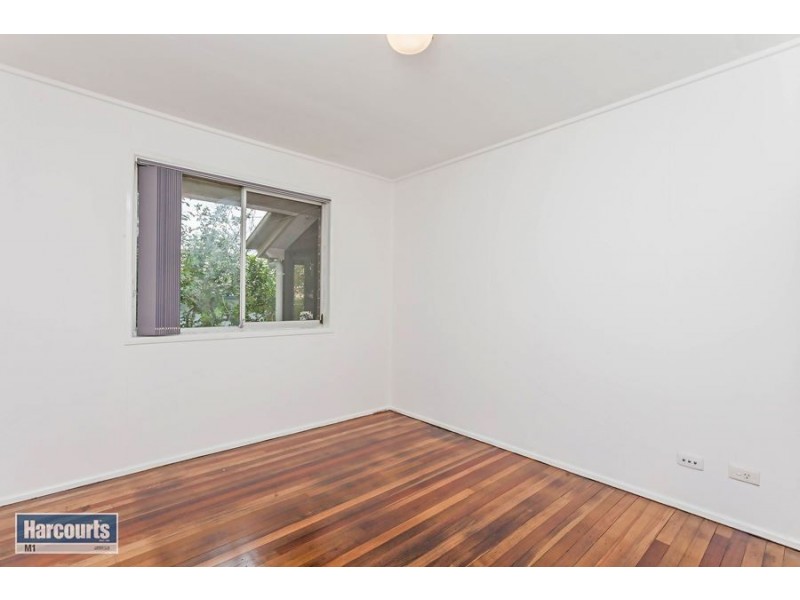 19 Tabari Place, Eagleby QLD 4207