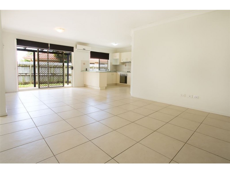 7 Kings Row, Edens Landing QLD 4207