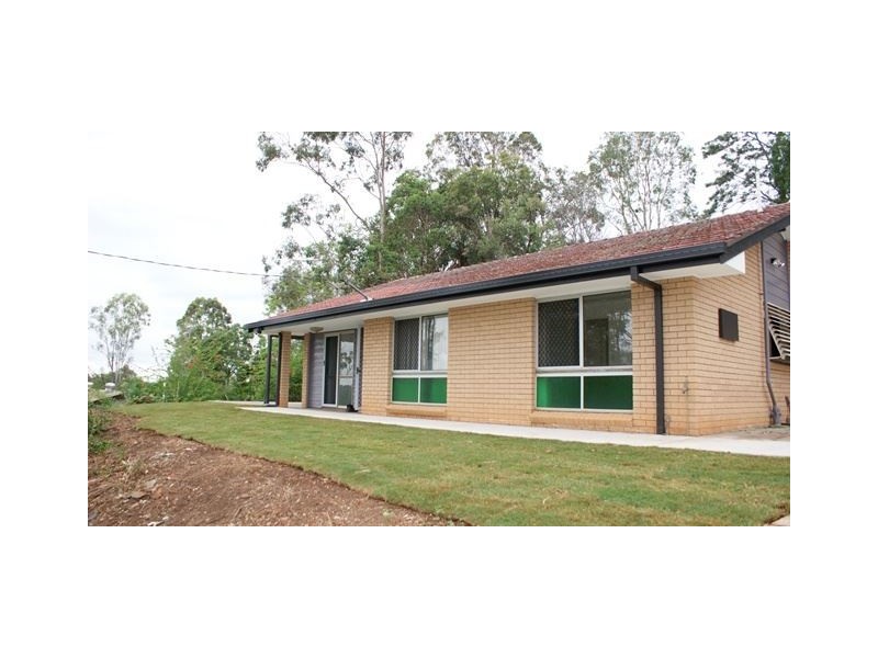 16 Jarvis Street, Holmview QLD 4207