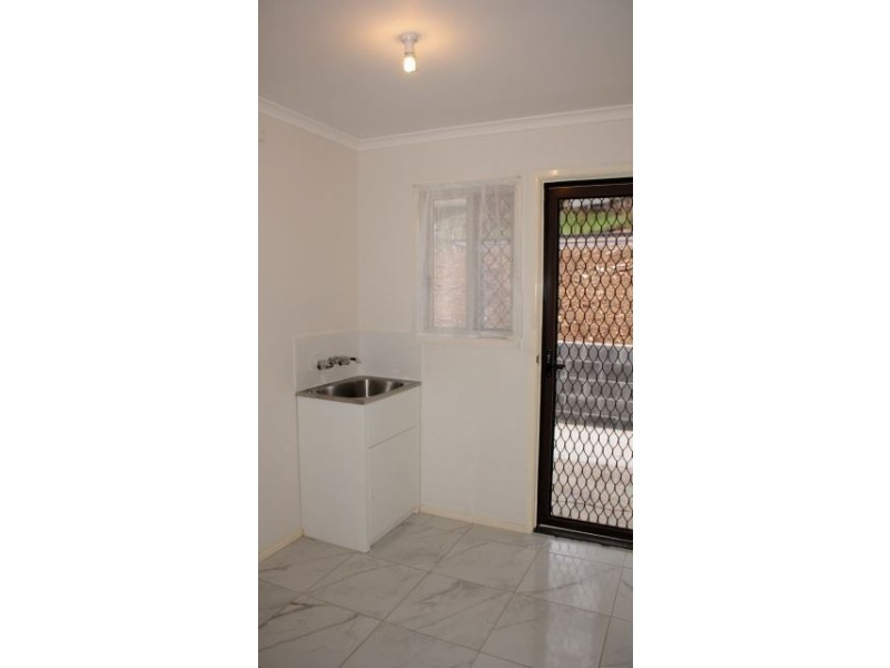 16 Jarvis Street, Holmview QLD 4207