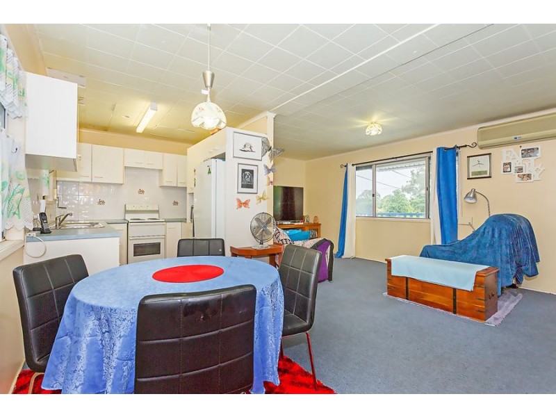 11 Coachwood Street, Crestmead QLD 4132
