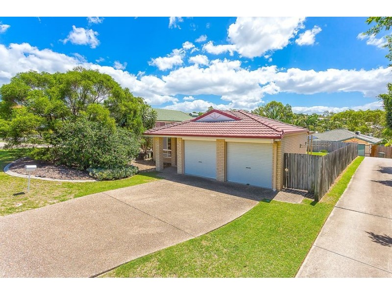 32 William Nixon Way, Edens Landing QLD 4207