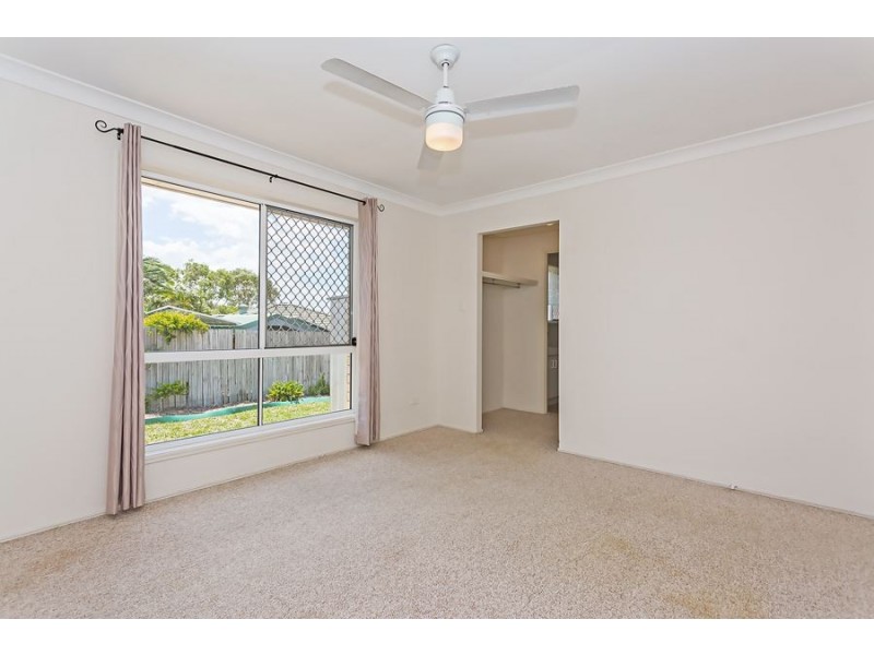 32 William Nixon Way, Edens Landing QLD 4207