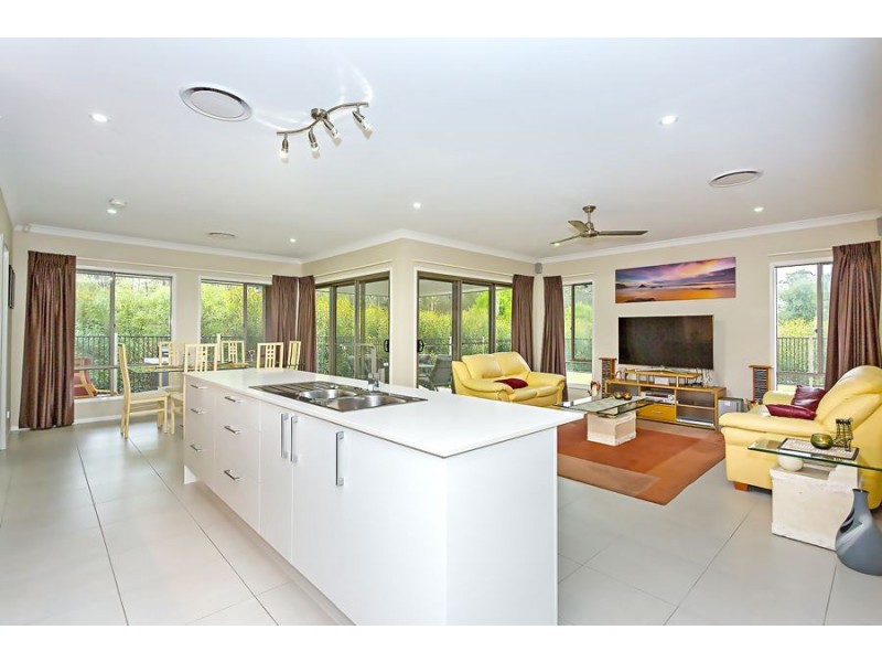 23 Conimbla Crescent, Waterford QLD 4133