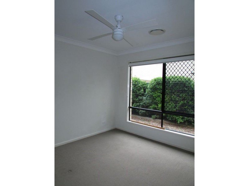 11a Albert Street, Eagleby QLD 4207