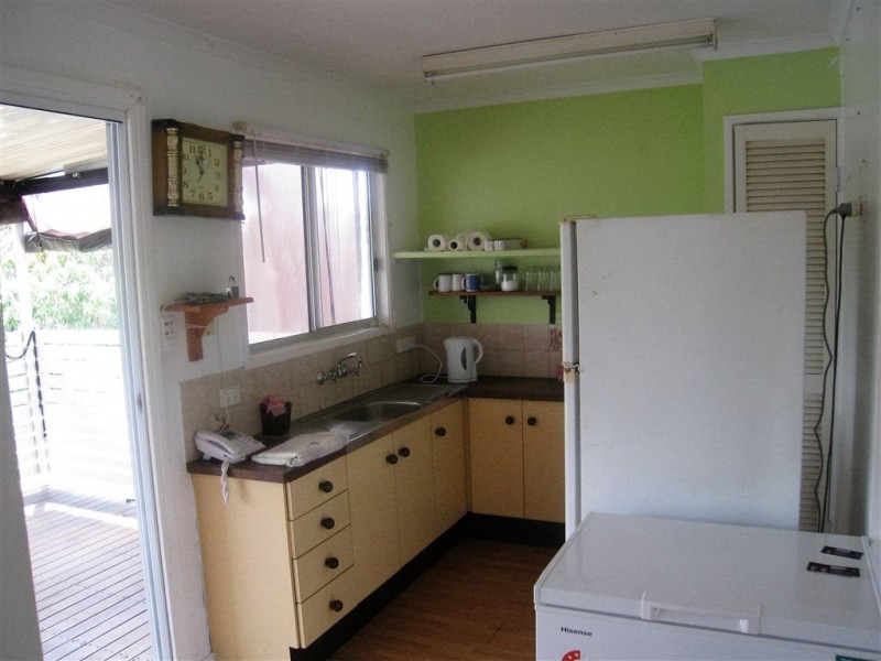 4 Daphne Street, Loganholme QLD 4129