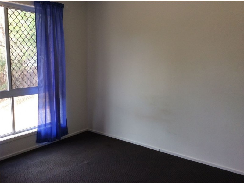 172 Holmview Rd, Holmview QLD 4207