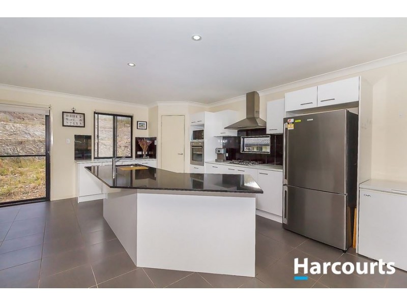 8 McGrath Court, Ormeau Hills QLD 4208